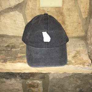 //Georgia hat// only worn twice. Selling for $11